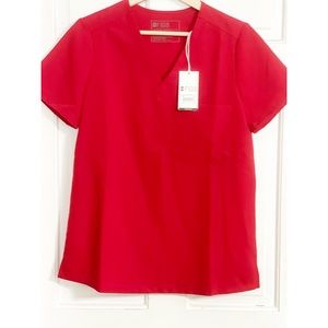 Figs Catarina Red Scrub Top